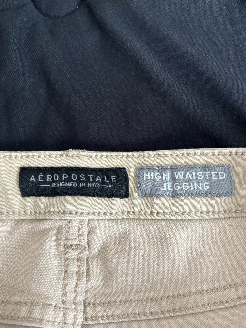 Aeropostale Tan High Waisted Jeggings/ Khaki Skinny Jeans - Picture 4 of 5